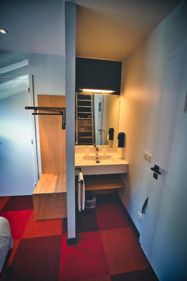Hotel Aquatel Dinant Extérieur photo
